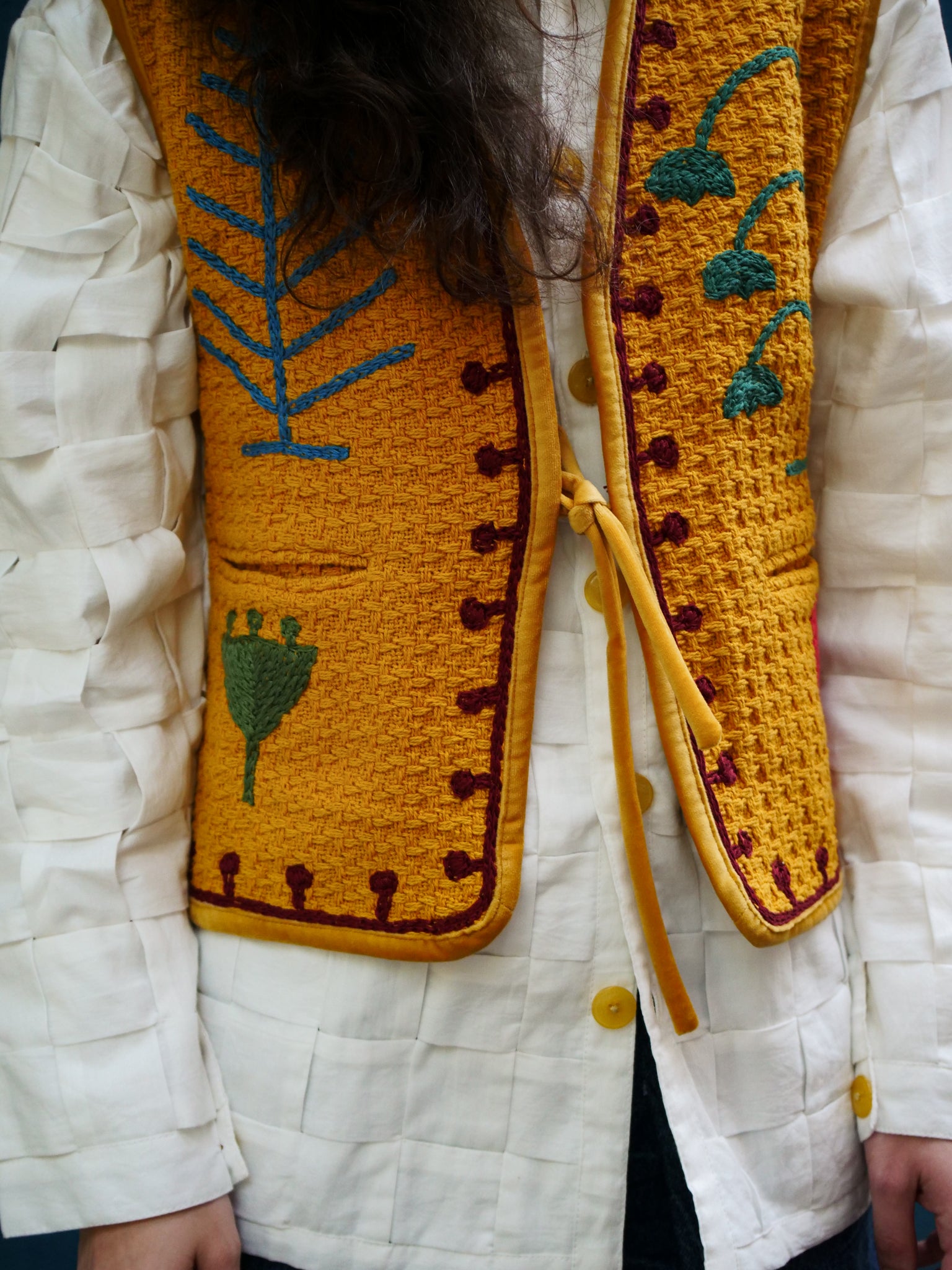 The Quiet flowershop vest